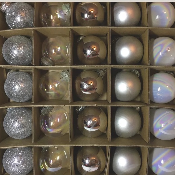 25 Mini Glass Christmas Ball Ornaments Silver Shiny Glitter Matte Opalescent - Picture 1 of 8